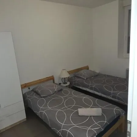 Cosy 1 Apartment *